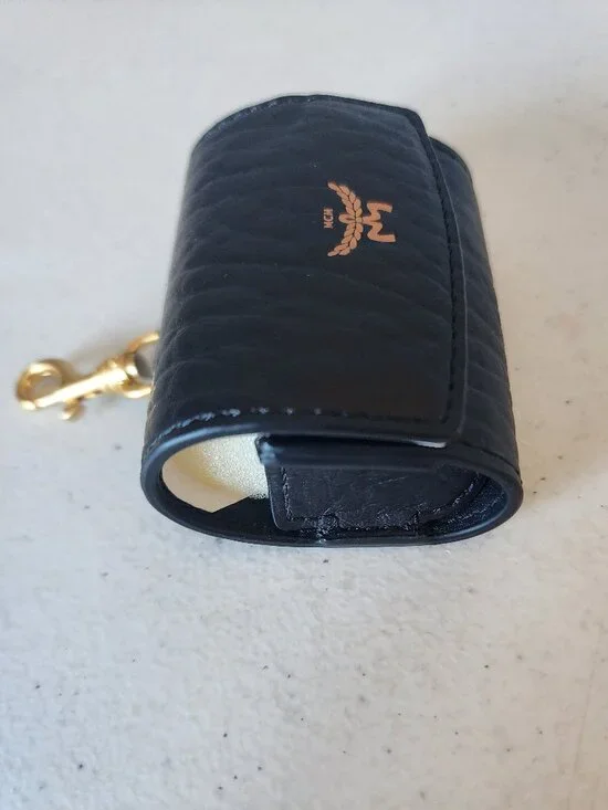 MCM Air Pod Case "NEW" - Picture 4 of 14